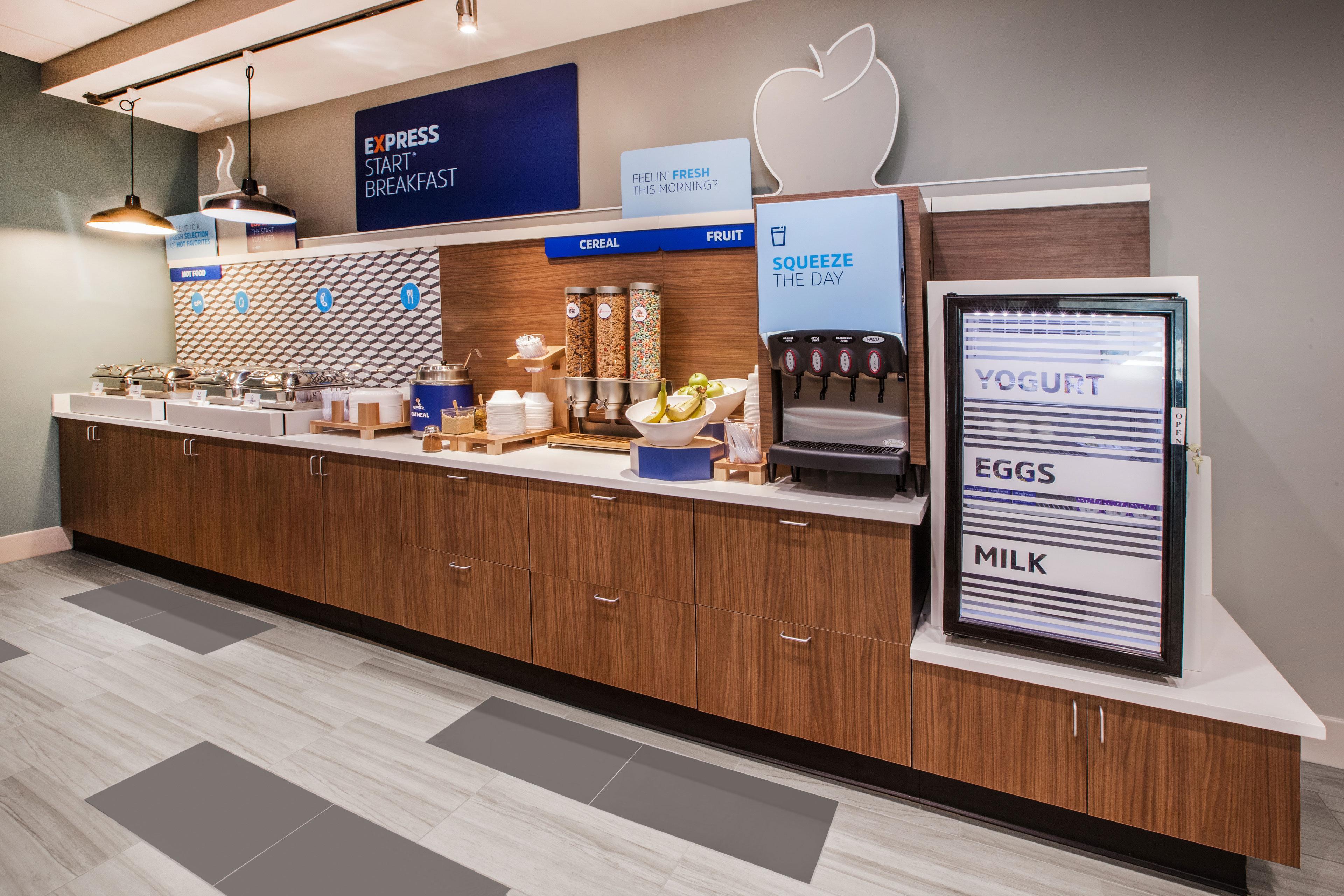 Holiday Inn Express & Suites Bay City By Ihg Екстериор снимка